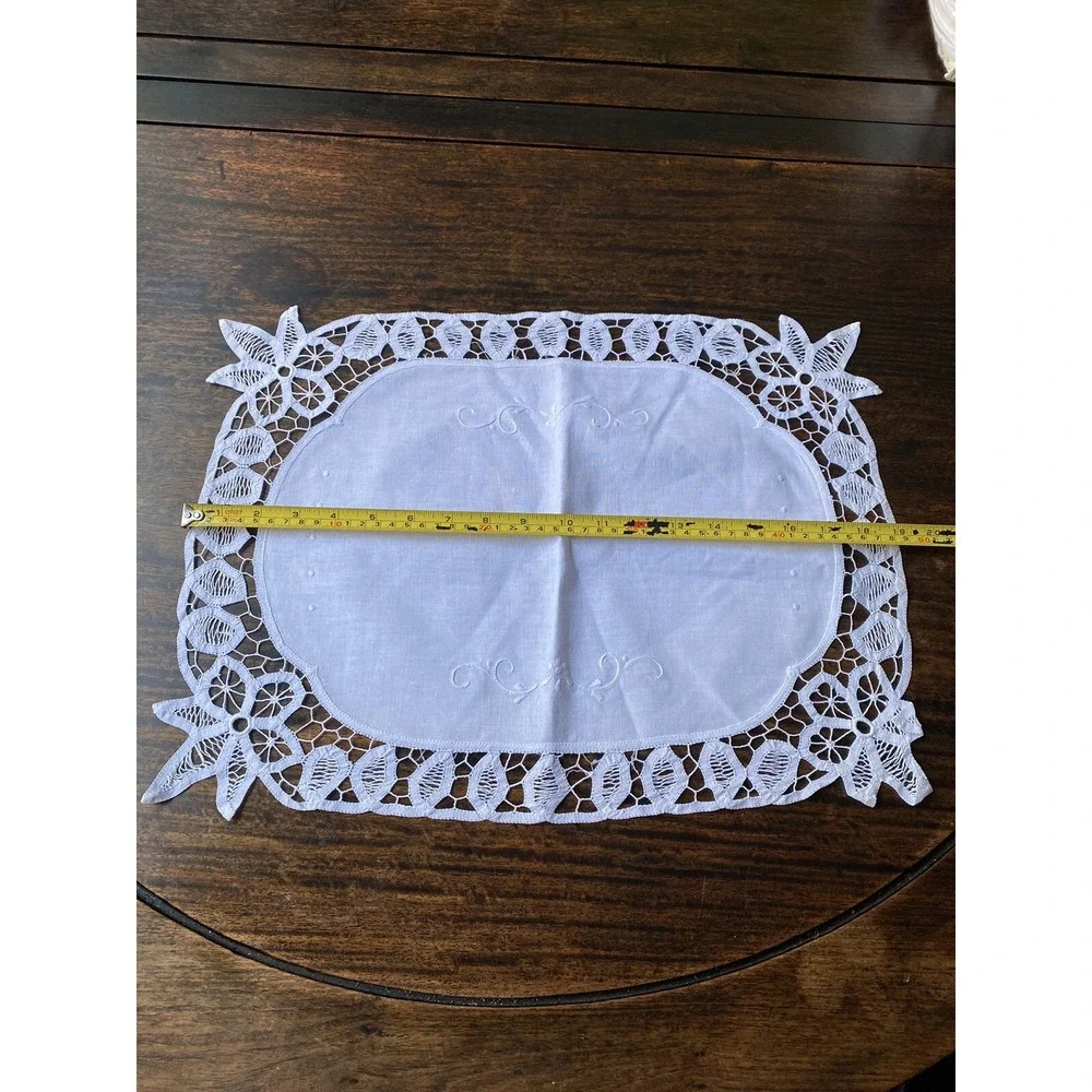 VNTG 4PCS Battenburg Lace Placemats Hand Embroidery 14x19